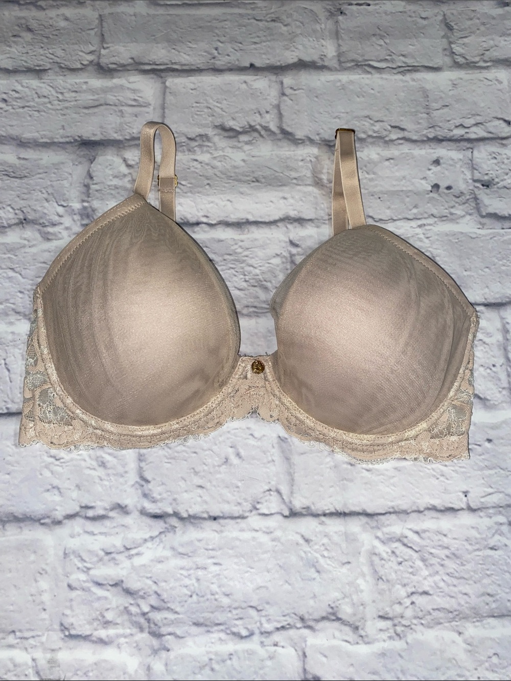 Natori Contour Padded Cup Push-Up Bra Size 34D Beige